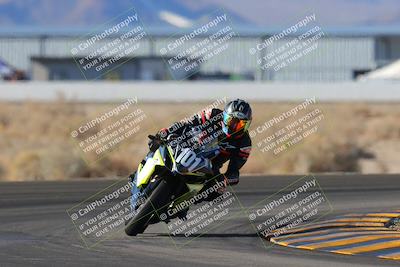 media/Dec-18-2022-SoCal Trackdays (Sun) [[8099a50955]]/Turn 4 (1pm)/